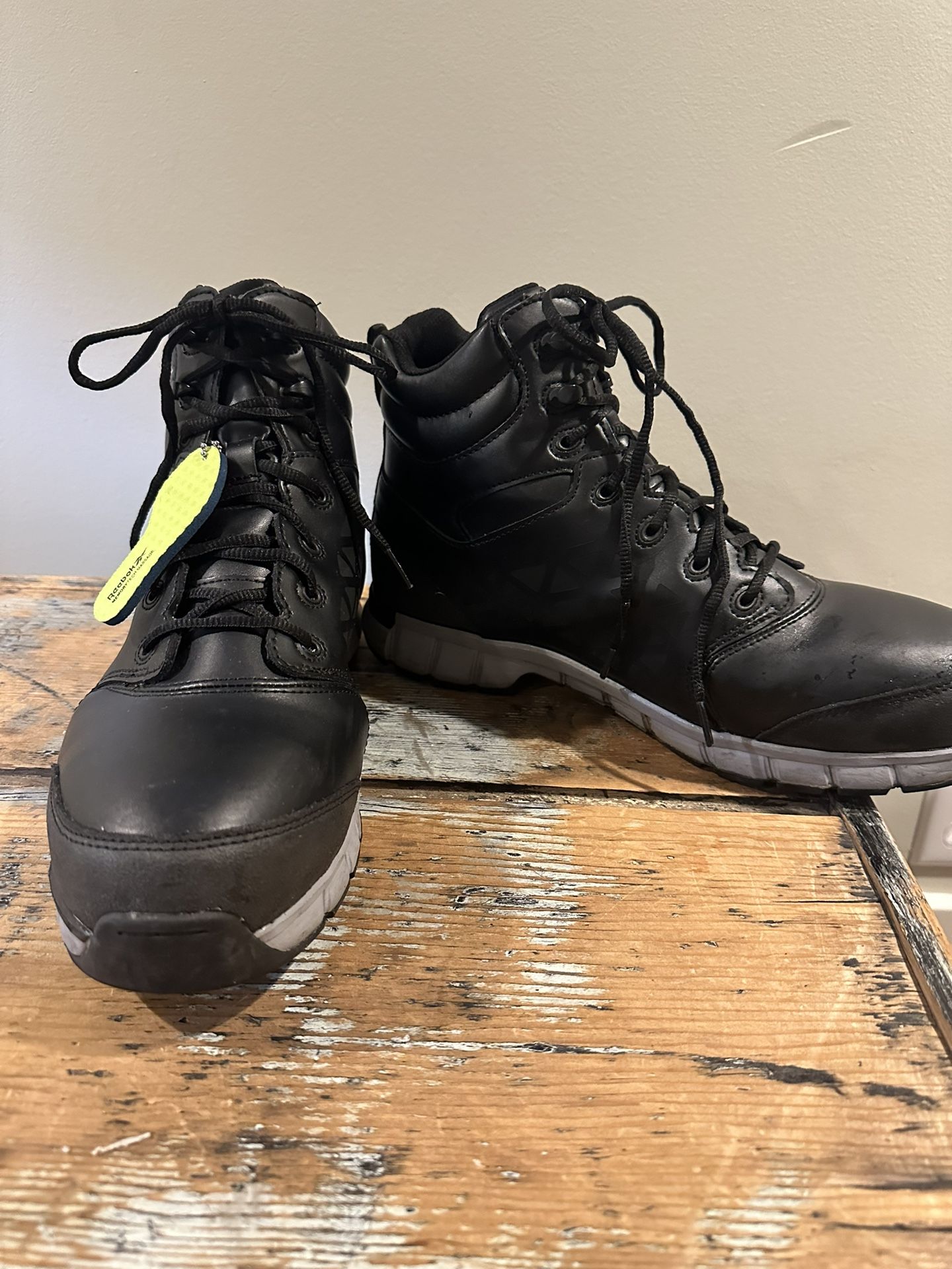 REDUCED! Like New Reebok Leather Steel Toe Boots