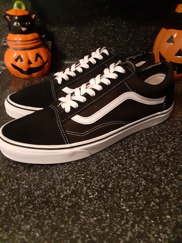 Vans mens 11 Great Condition