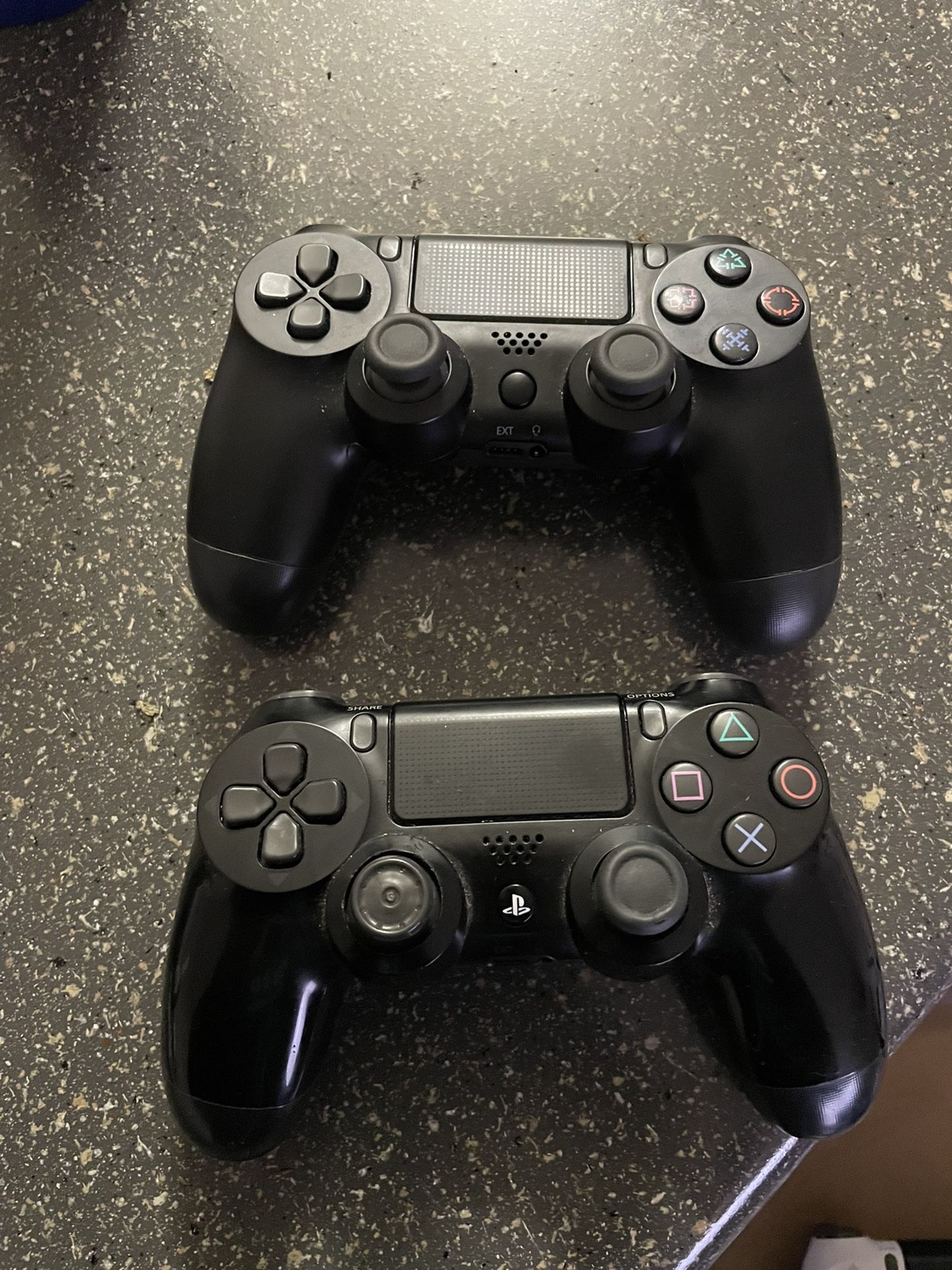 PS4 Controllers