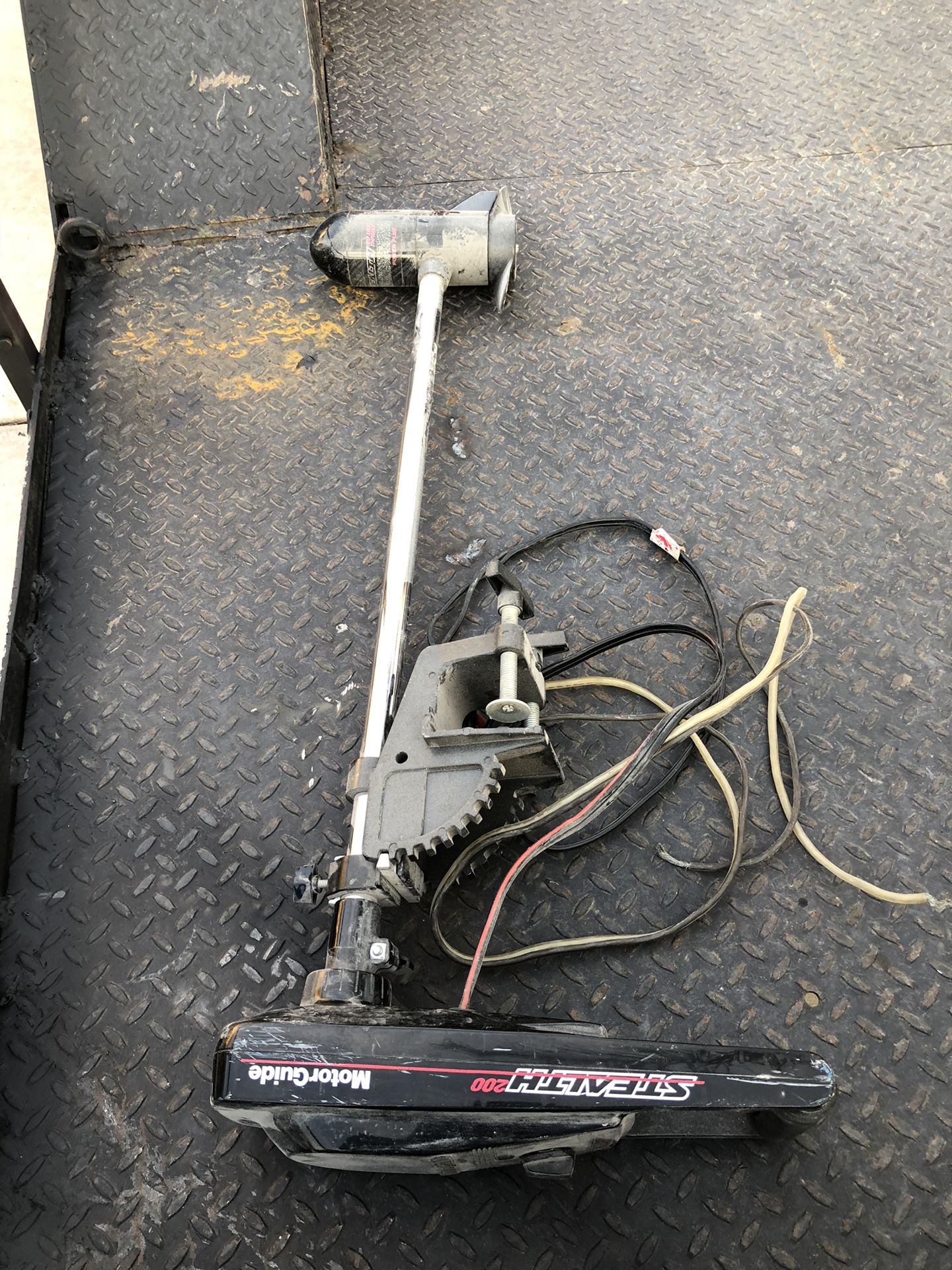 Small trolling motor 20 lb thrust. “Motor Guide” stealth-200