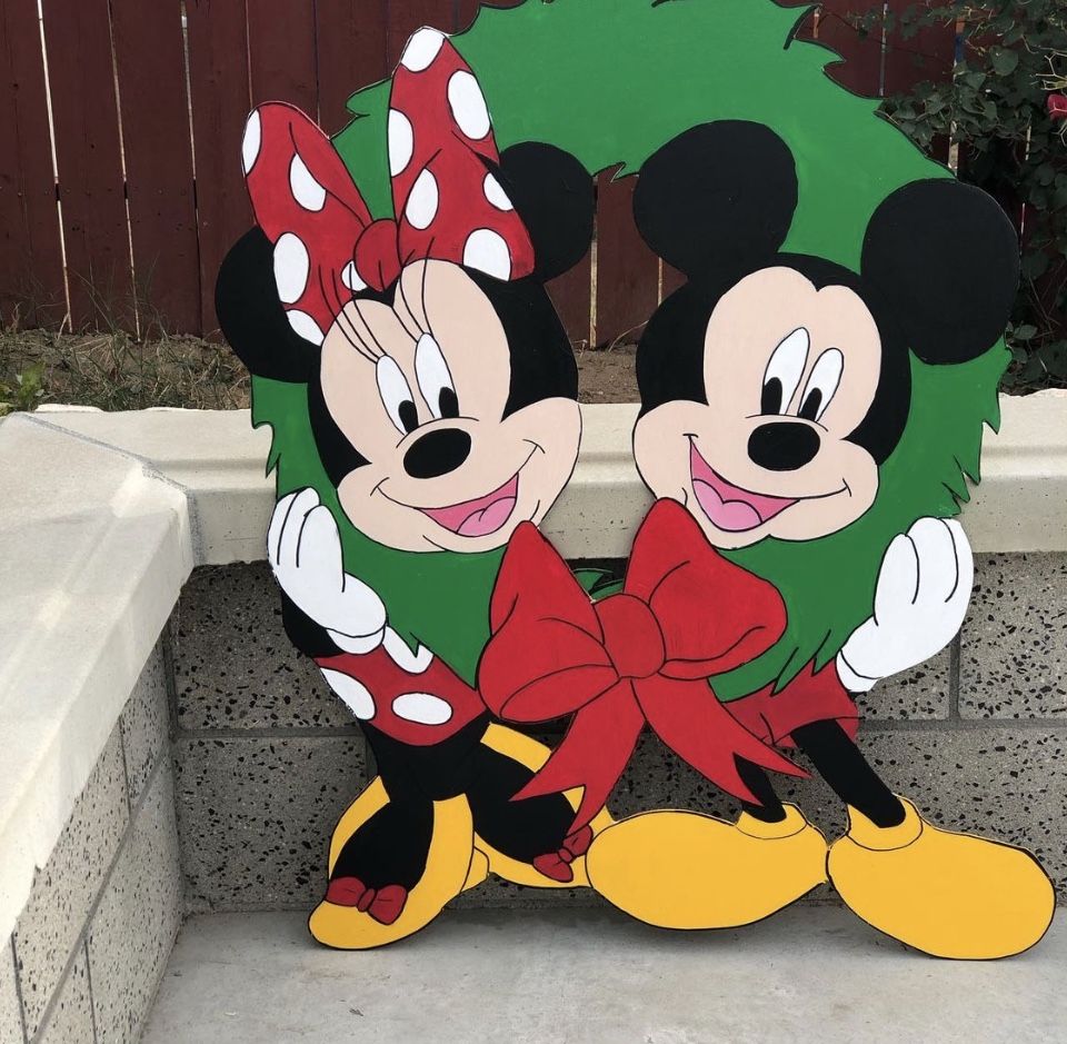 Mickey Mouse Christmas Yard Displays