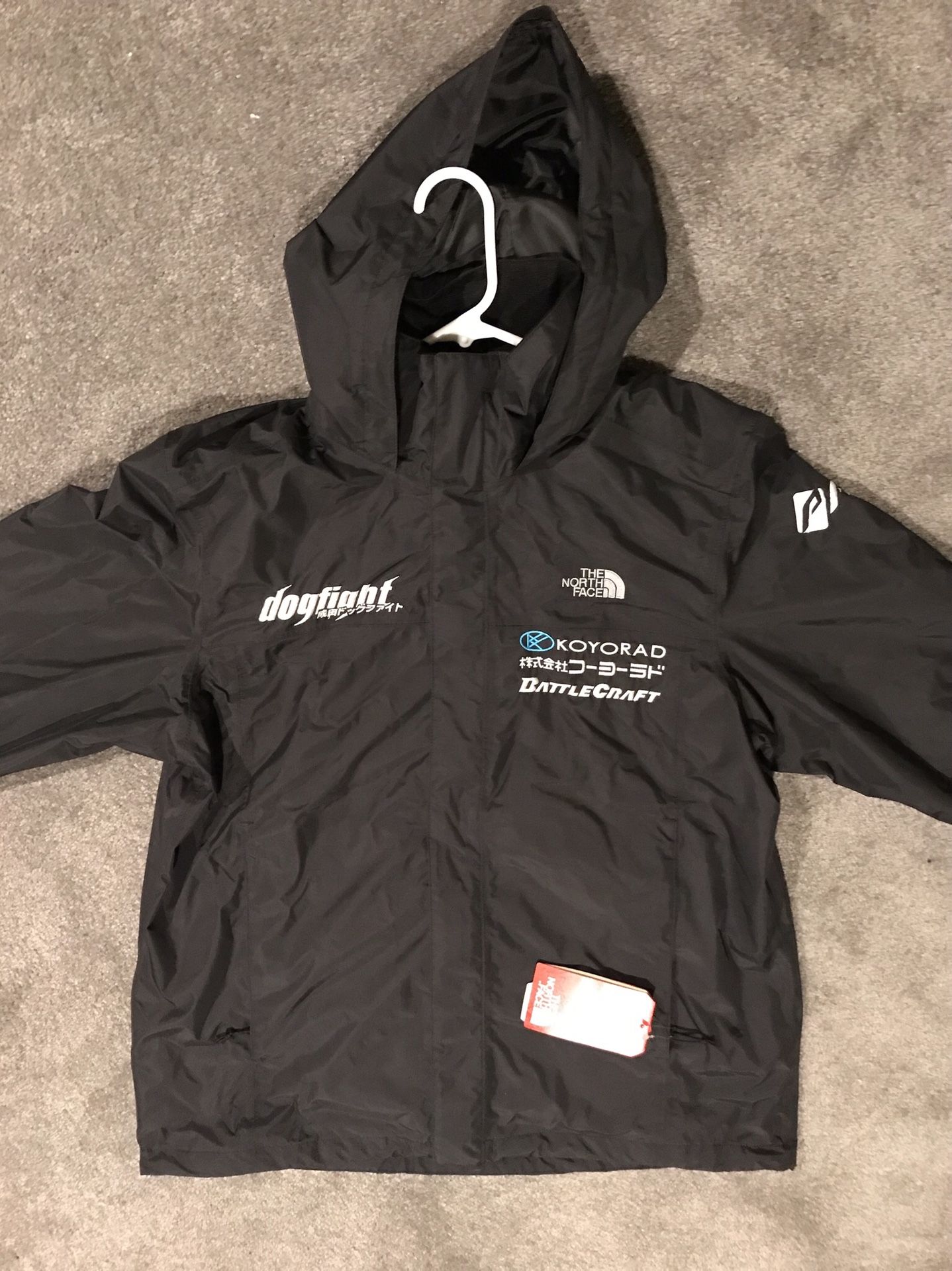 Narita dogfight Northface jacket (L)