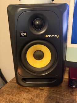 KRK Rokit 5 Powered Monitors
