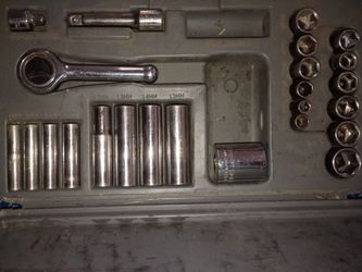 24 piece socket wrench set