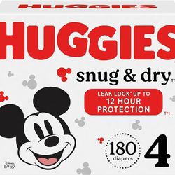 Huggies Size 4 Snug And Dry 180 Count Retail $54.99  Asking $25