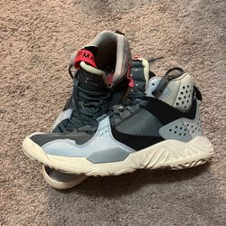 JumpMan Jordan -23