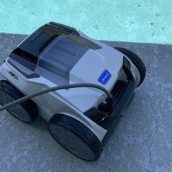 Polaris VRX iQ+ Robotic Pool Cleaner w/ Caddy – Complete Setup 💰 $500