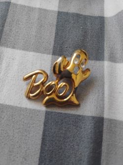 Vintage Avon Halloween pin