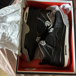 Jordan 4 Retro 