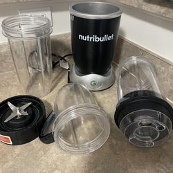 Nutri Bullet Magic Bullet Blender Set With Lids