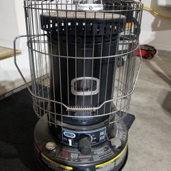 Dyna Glow Kerosene Heater