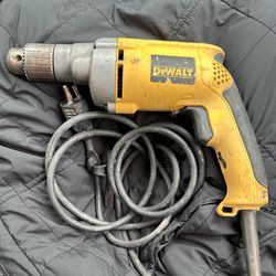 DEWALT DW235G - corded 1/2-inch Variable Speed Reversing (VSR) 