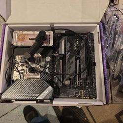 MSI/EK z590 Carbon WIFi 2 Bonus Intel i7