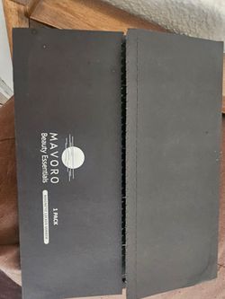 Magnetic locker mirror