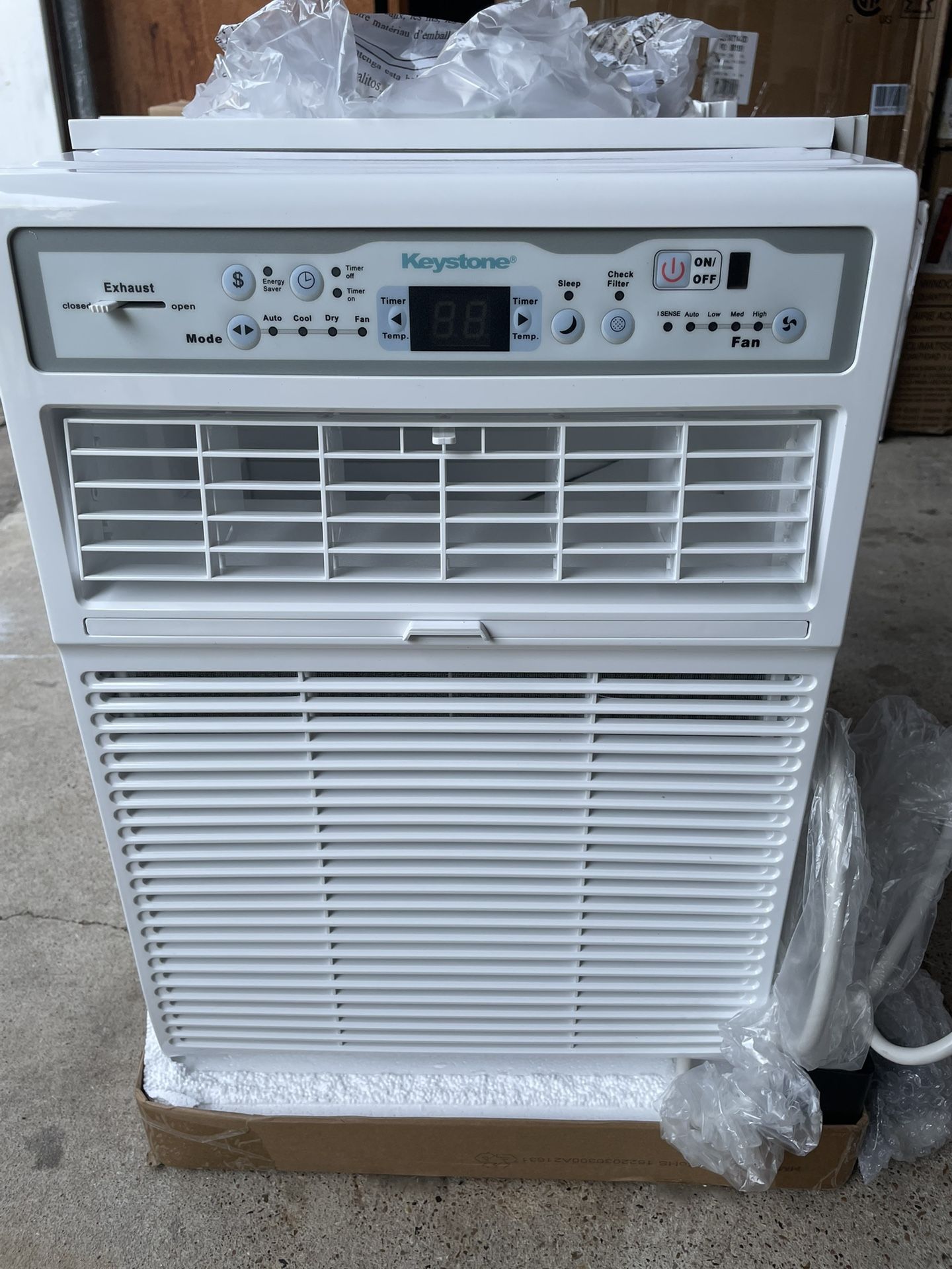8,000 Btu Keystone Vertical Ac Unit “New In Box “