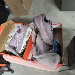 NIKE SHOES Brand New Womens 11 Mens 9.5 TWO PAIRS