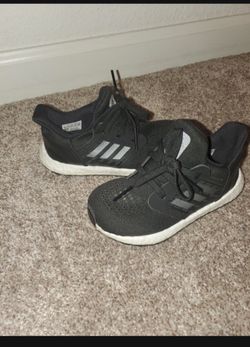 Adidas Kids Size 10c