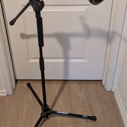 Samson MK10 Mic Stand with Pick Holder and Pop Filter 