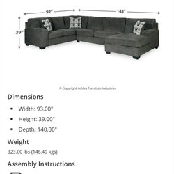 3 Piece Gray Sectional With Chase 