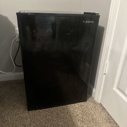 Black, Insignia Mini Fridge