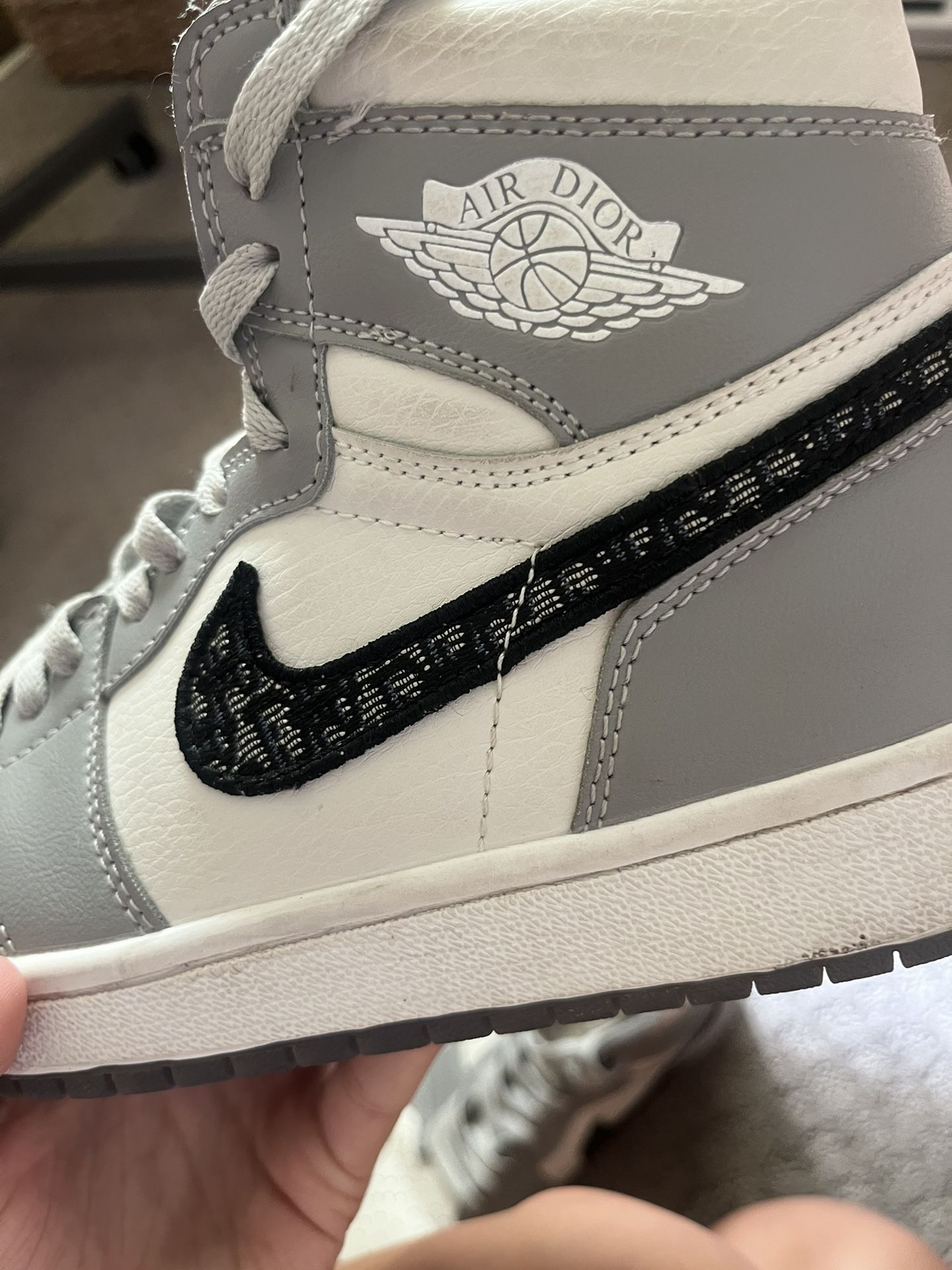 Jordan 1 Retro High Air Dior