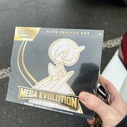 Pokemon mega Evolutions Etb