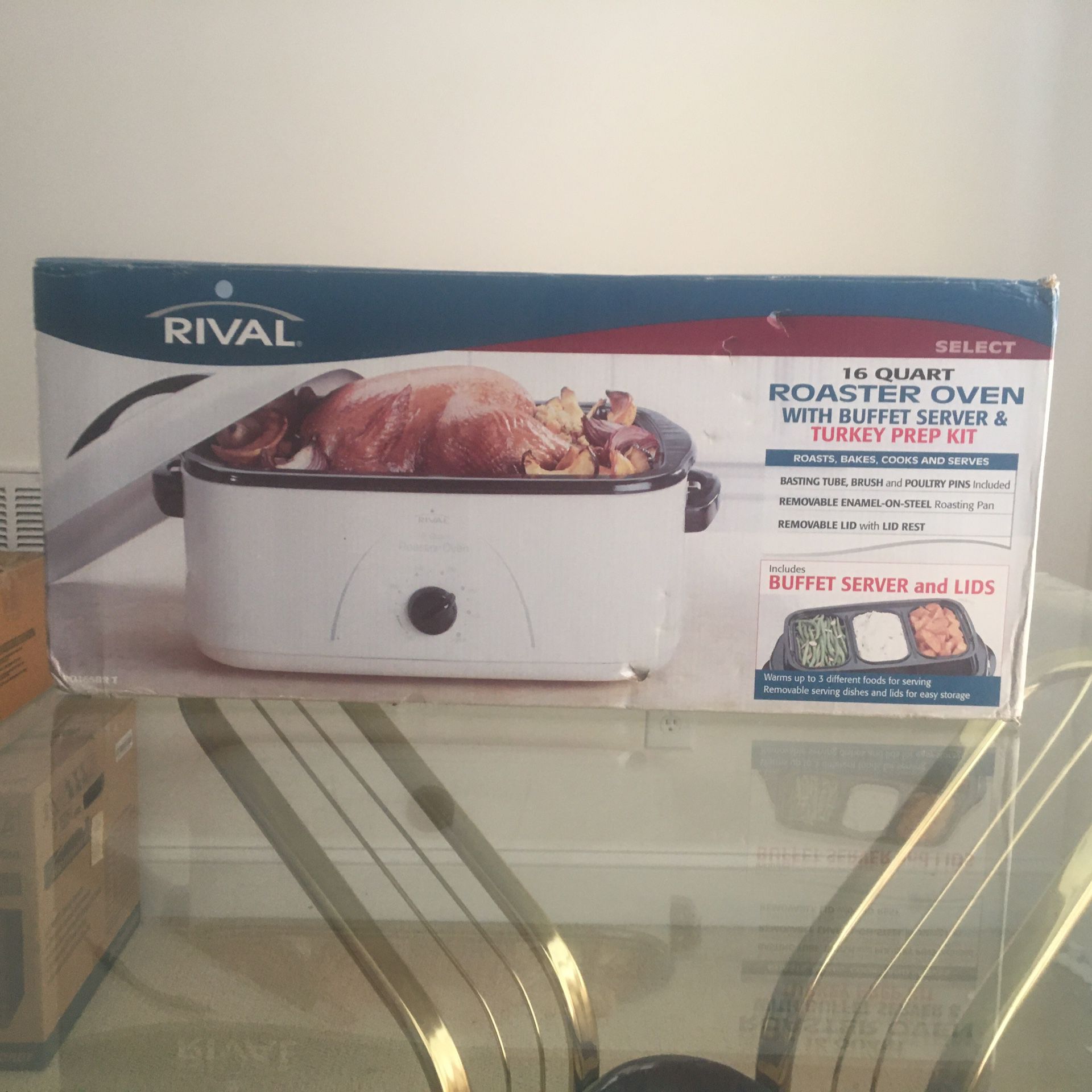 Rival 16qt roaster oven w buffet server