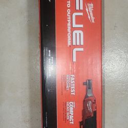 Milwaukee M12 