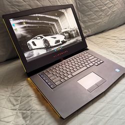 Alienware 15” Gaming Laptop 🕹️👾  VR Ready Plug and Play 🥽  intel Processor i7  🟡  PRICE IS FIRM  $345 🟡
