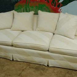 Free Sofa