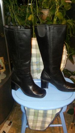 Botas. Del 7 y medio en 15 dolares