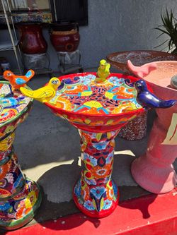 💥Talavera Birdbath 💥  tel 562 348 28 41.  12031 Firestone Blvd Norwalk CA 90650