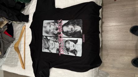 Black Pink Medium Shirt