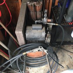 Air Compressor 