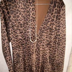 Leopard Print Long Sleeve Dress With A Necklace
