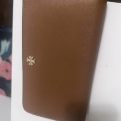 Tory Wallet 