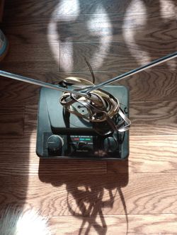 Radio Shack Color Supreme 210