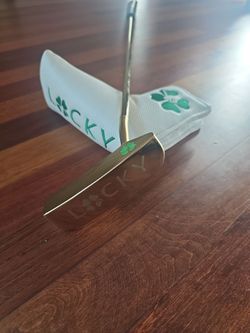 Lucky brand Putter. All gold