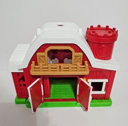 FARM ANIMAL HOUSE for ages 18m+ Learn hand-eye coordination and more, New in box