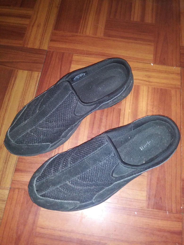 Womens Slip On Shoes For 1.00 !