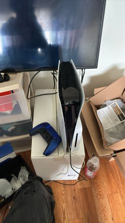 Slim Disc Ps5 & 55” 4k Tv Bundle *Need Gone*