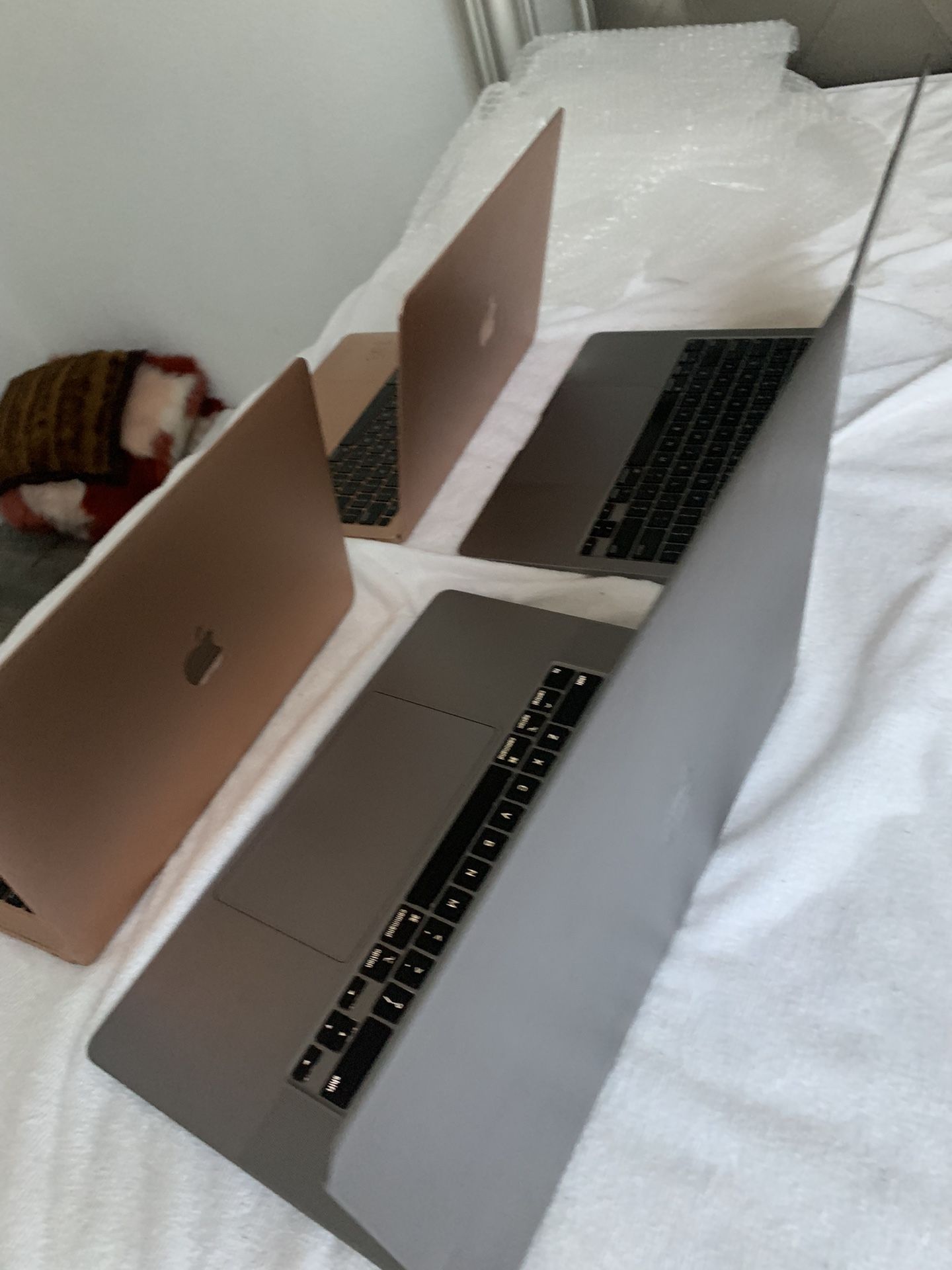 Macs Macs Macs 2012-2025 $200-$1899