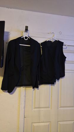 3 piece woman suit Large
