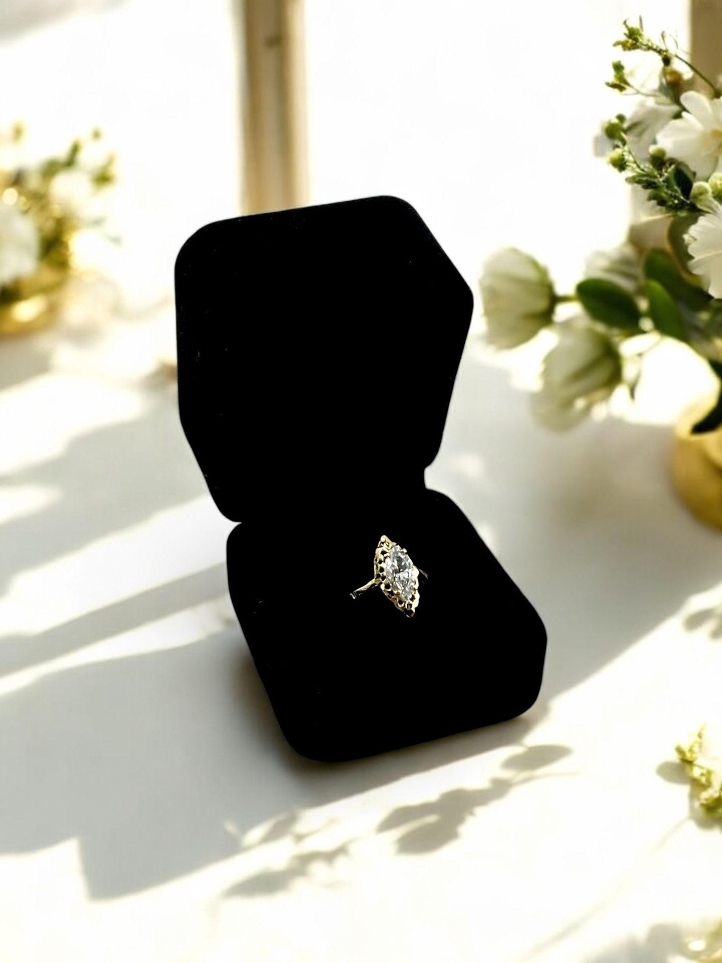 14kt Yellow Gold with Clear Marquise Stone Band Ring