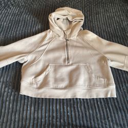  Lululemon Scuba Half-Zip Hoodie – Size L – Cream/Off-White