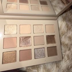 Skkn Eyeshadow Palette 