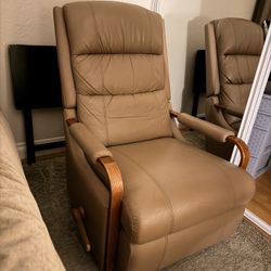 La-Z-Boy Recliner Chair 