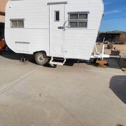 1965 Vintage Travel Trailer Camper