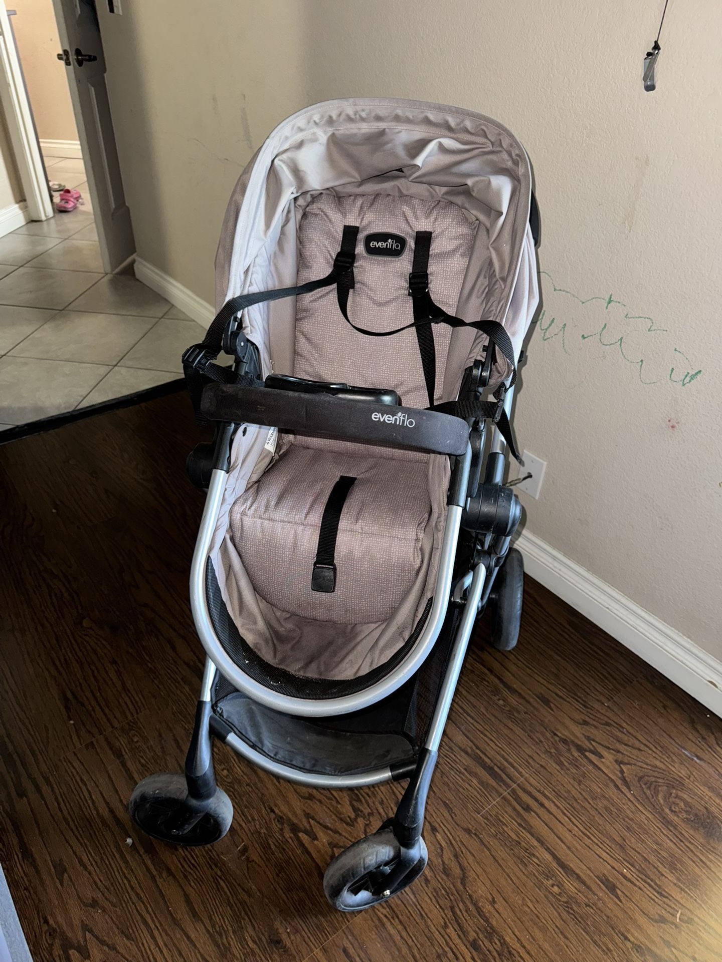 Evenflo Bassinet Stroller