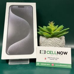 iPhone 15 Pro Max Unlocked 256GB - Black 